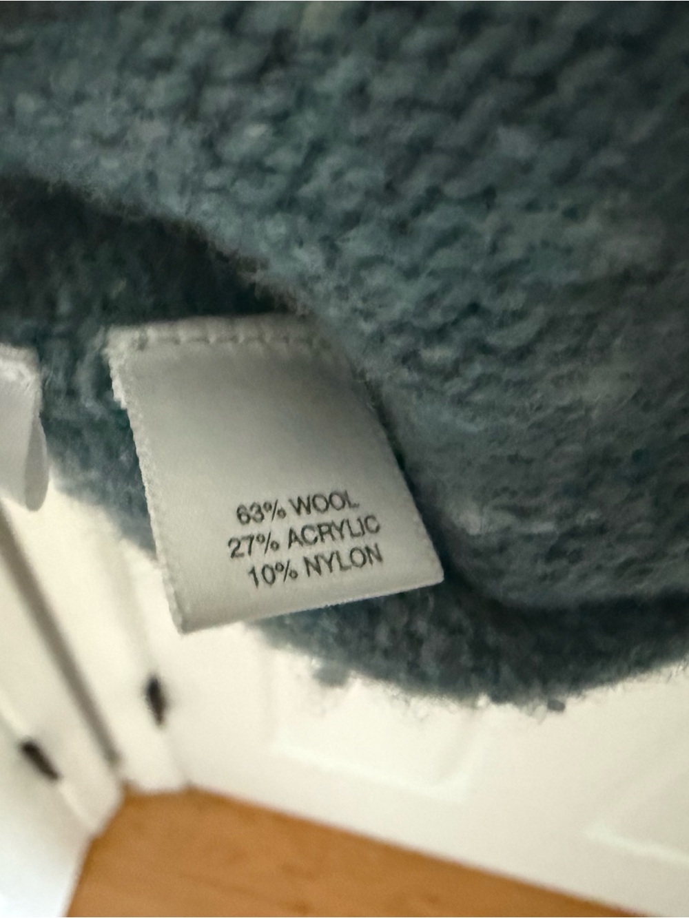 Ann Taylor Teal Heathered V-Neck Sweater - Picture 3 of 4